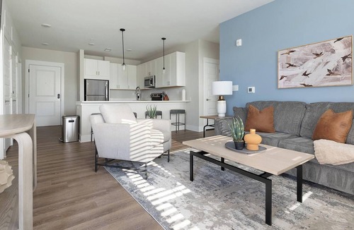 Hickory Apartment | Landing | Chic 2BD, Gym, Clubhouse