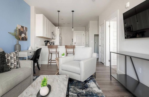 Hickory Apartment | Landing | Stunning 1BD, Yoga Studio, Clubhouse