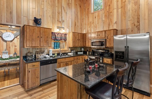 Linville Falls Cabin | Linville Gorge & Ski Resorts