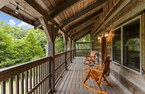 Linville Falls Cabin | Linville Gorge & Ski Resorts