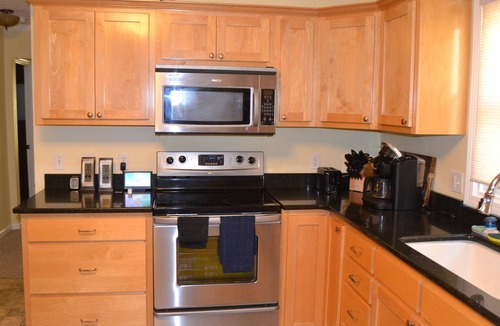 Franklin Cabin | Little Cabin in the Woods with Big Mountain Views, 3600' elevation, w/firepit