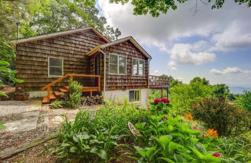 Little Switzerland House | Little Switzerland Cabin w/Stunning Mtn Views