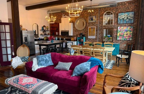 Jonesborough Apartment | Loft on Main, charming apartment in delightful Historic Downtown Jonesborough