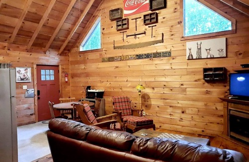 Copperhill Cabin | Lovely Copperhill Cabin Rental for a Tennessee Vacation