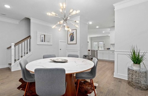Mount Pleasant House | Lowcountry Lux, 5 min to Beach, 7 min to Dtwn