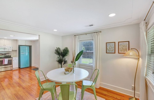Mount Pleasant House | Lowcountry Retreat located in perfect central Mt Pleasant location