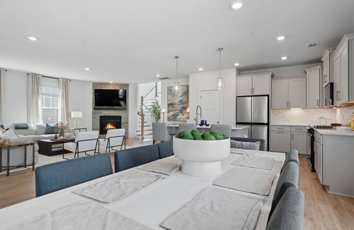 Central House | Luxury Clemson Retreat - 10 minutes from stadium