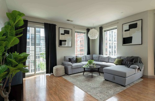 Scioto Mile Apartment | Luxury Downtown Condo