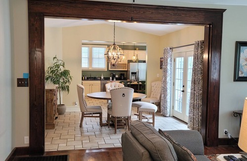 Knoxville House | Luxury Historic North Hills - 3 minutes from Downtown & UT