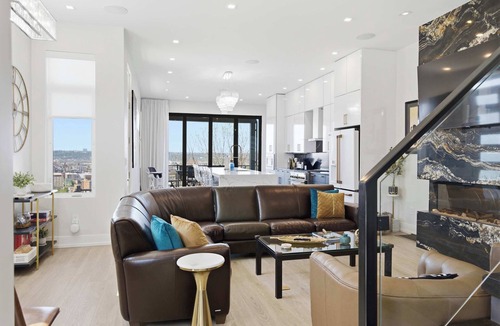 Mount Adams House | Luxury Mt Adams Retreat