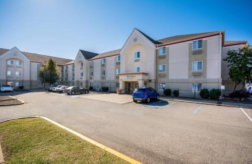 Jeffersontown Hotel | MainStay Suites Louisville Jeffersontown