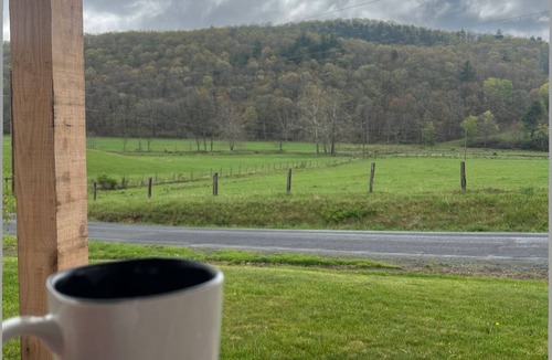 McDowell House | Malcolm Place- 3 bedroom home with mountain views- McDowell, VA