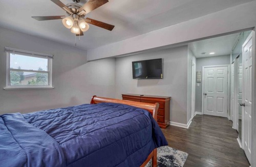Lochearn House | Massive new construction home in a great community!