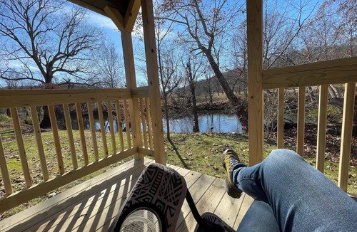 Nallen Cabin | Meadow Riverfront Cabin