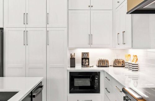 Long Beach House | Memorial Weekend Available! 8 Bdrm | Private Pool