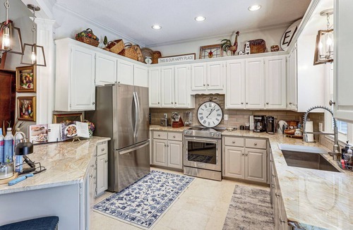 Lake Oconee House | Mid-Term Stay Near Lake Oconee! Home w/Gazebo