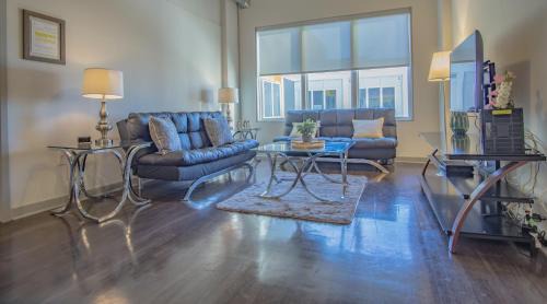 SoNo Apartment | Midtown 2BR Fully Furnished Apartment near Emory apts