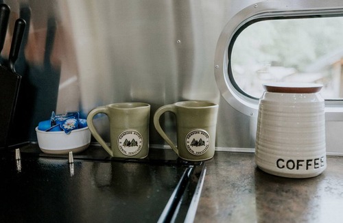 Flag Pond House | Modern Airstream Perfect for Couples Getaway in Erwin, Tennessee