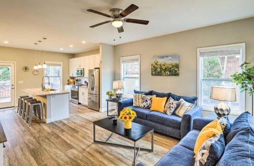 Candler House | Modern Candler Home w/Deck & Yard!