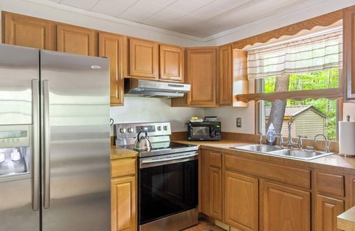 Berkeley Springs Cabin | Modern decor, Hot Tub, Fire Pit, Grill, & Games