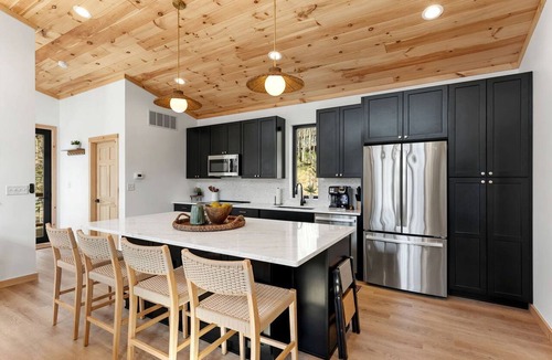 Wardensville House | Modern Mountain Retreat with Hot Tub in Lost City, West Virginia