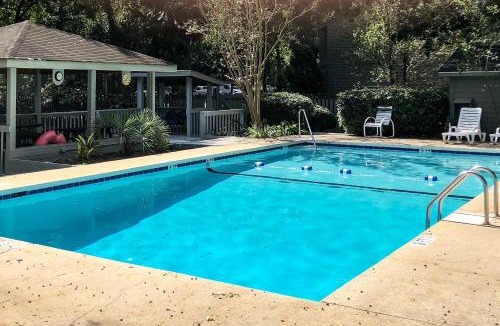Mount Pleasant House | Mount Pleasant Condo - Near Charleston & Beaches!