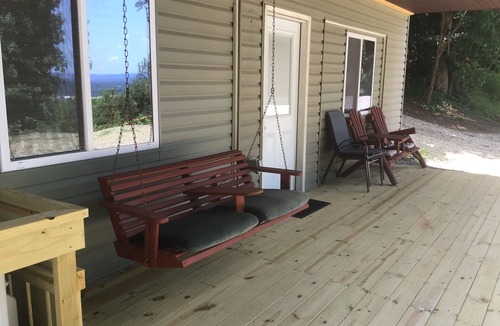 Blairsville Cabin | mountain cabin with view