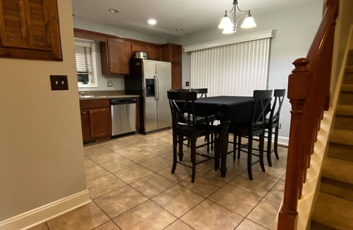 Greene County House | Mountain View set on 2+ acres near Greeneville TN
