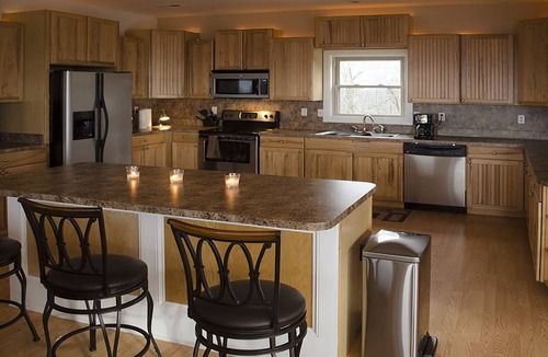 Lerona House | Mountaintop 7 Bedroom Home - Get Ready For Skiing - 20 Minutes to Winter Place!