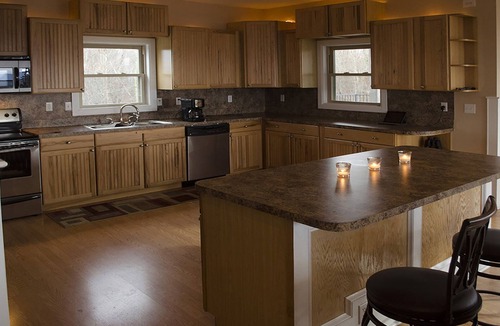 Lerona House | Mountaintop 7 Bedroom Home - Get Ready For Skiing - 20 Minutes to Winter Place!