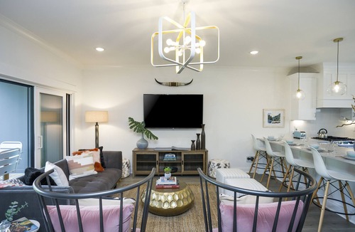 East Nashville House | 🥳​🎉 Music City Bachelor/Bachelorette Party Pad- Close to Downtown!