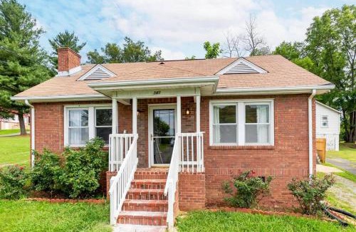 Lynn Garden House | 'My Tennessee Mountain Home' in Kingsport