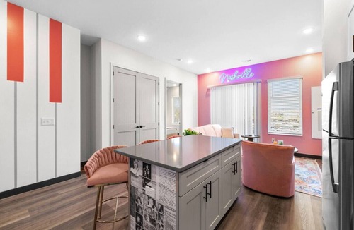 South Nashville Apartment | Nashville 2BR Retreat, Perfect for Music Lovers