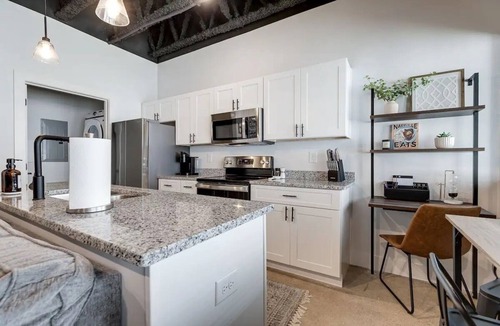 Nashville Condo | Nashville Looks Good On You