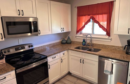 Garden City House | Near Downtown, River, & Airport! Garden City Bliss