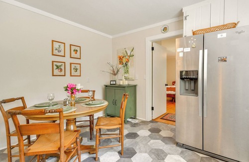 Lynn Cottage | Near Horse Shows & Events! Blissful Tryon Cottage