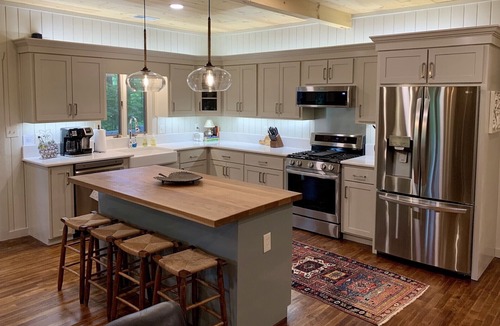 Scaly Mountain House | NestleInn: Luxury Mountain Retreat with Fire Pit, Decks & Forest Views.