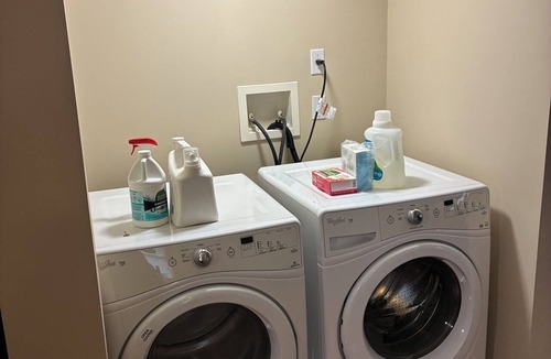 Nutter Fort Apartment | New 1-bedroom apartment with AC in charming Clarksburg. Perfect for workers.