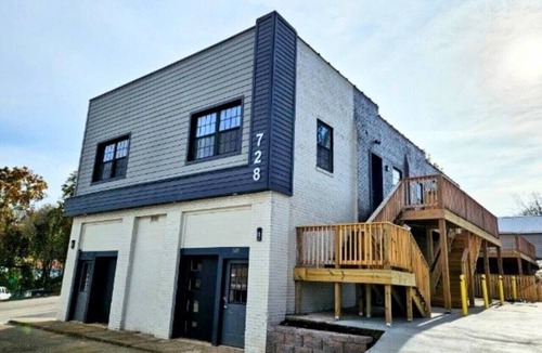 Maryville Apartment | New 2 BR Unit in Prime Location (103)