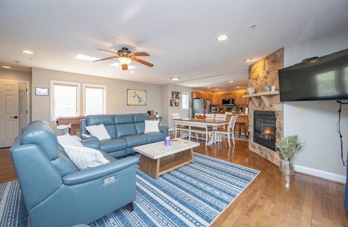 Thayerville House | New! Lake Access Home in Deep Creek w/Hot Tub