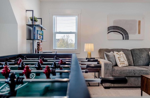 Charlotte House | New Listing! 3BR with King Suite and Fenced in Yard