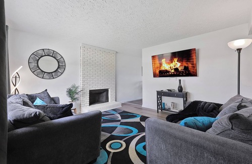Nashville House | New listing, fully furnished, professionally managed, intro rates in Nashville!