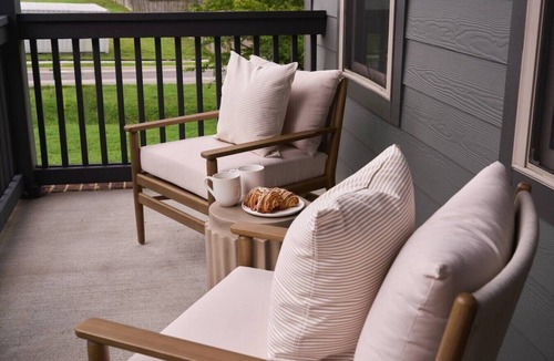 Rosebank House | New Luxe East Nashville Home Sleeps 6 Near DWTN