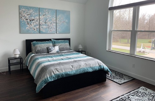 Huntsburg Apartment | New studio apartment just minutes from wine country and Lake Erie