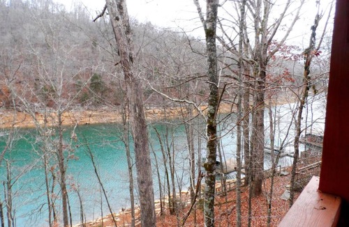 Flat Hollow Marina House | Norris Lake Butterfly Landing - Recently Updated 16 Guest Lakefront w Dock Home