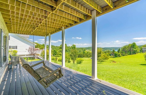 La Follette House | Norris Lake House W Private Boat Slip & Game Room