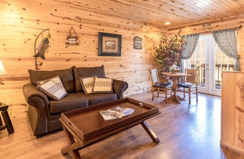 Helen House | NVM Angler's Lure - Pet Friendly Room at the Nacoochee Valley Motel