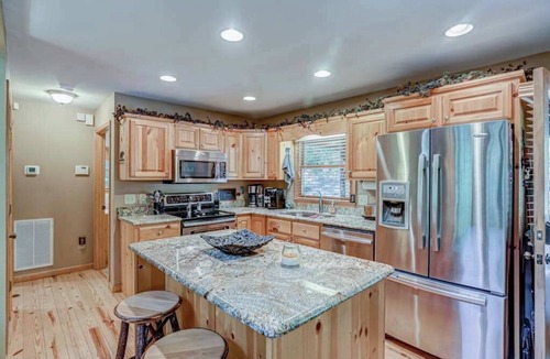 Tarheel House | Oasis in the Mountains