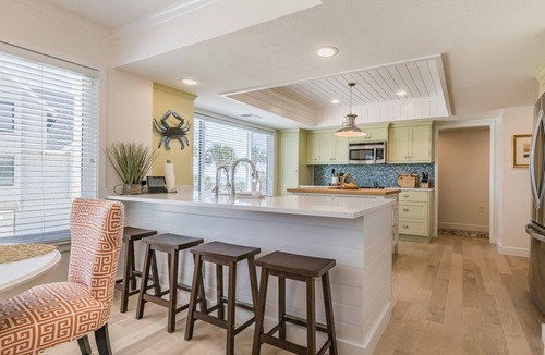Saint Helena Island Villa | Ocean Front 3 Bedroom Villa, 4 seat golf cart included - 650 Newhaven