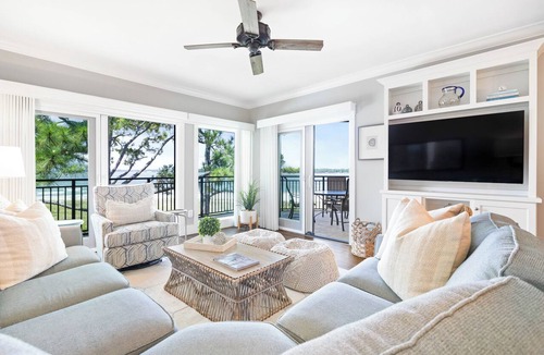South Beach Condo | Oceanfront, 4th Floor, Updated, Open Plan & Super Stylish